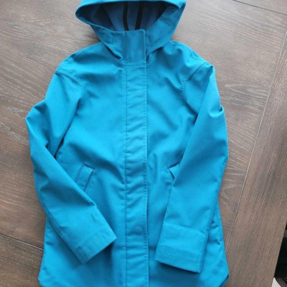 Ivivva Take on the Elements Jacket - Picture 8 of 10